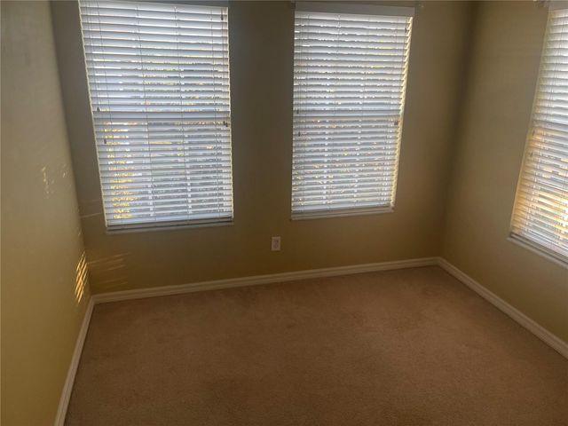 3002 POINTEVIEW DRIVE, Tampa, FL 33611