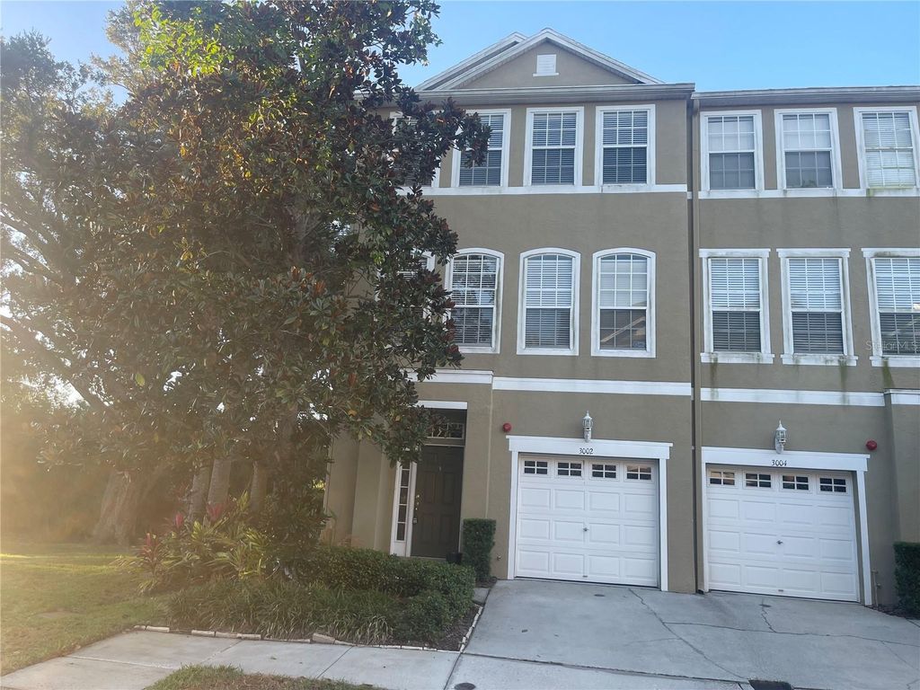 3002 POINTEVIEW DRIVE, Tampa, FL 33611