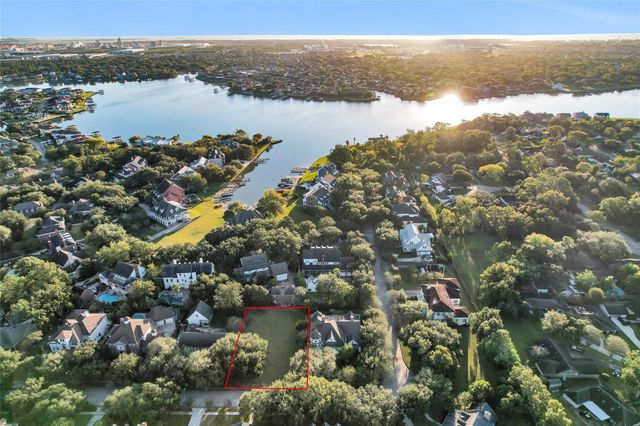 1206 Bluebonnet Drive, Seabrook, TX 77586