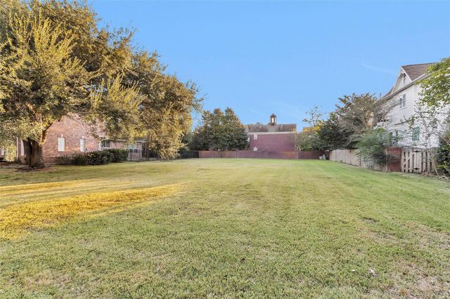 1206 Bluebonnet Drive, Seabrook, TX 77586