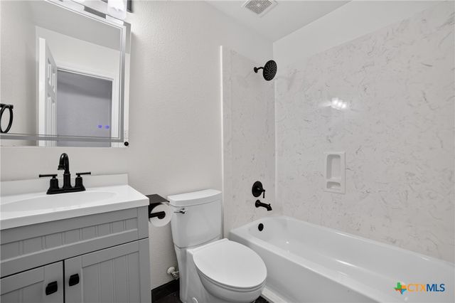 3002 Blackburn Drive, Killeen, TX 76543