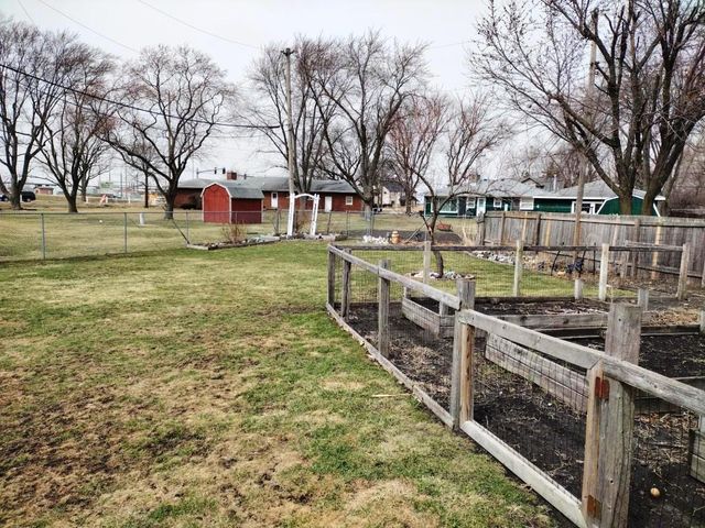 530 Pierce Avenue, Dyer, IN 46311