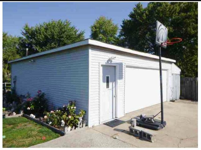 530 Pierce Avenue, Dyer, IN 46311