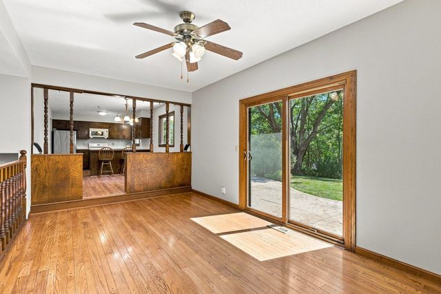 7158 Upper 139th Street W, Apple Valley, MN 55124