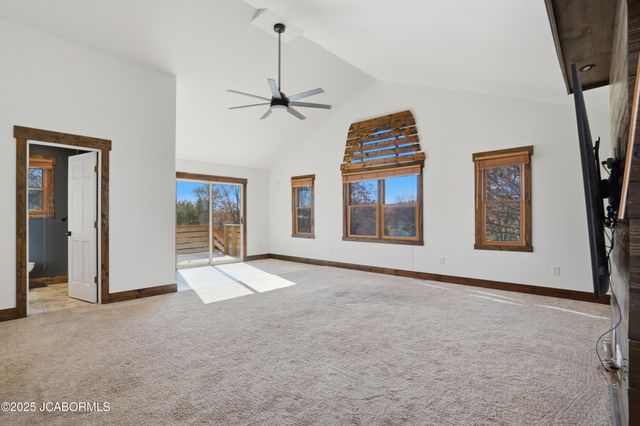 1820 GREEN BERRY ROAD, Jefferson City, MO 65101