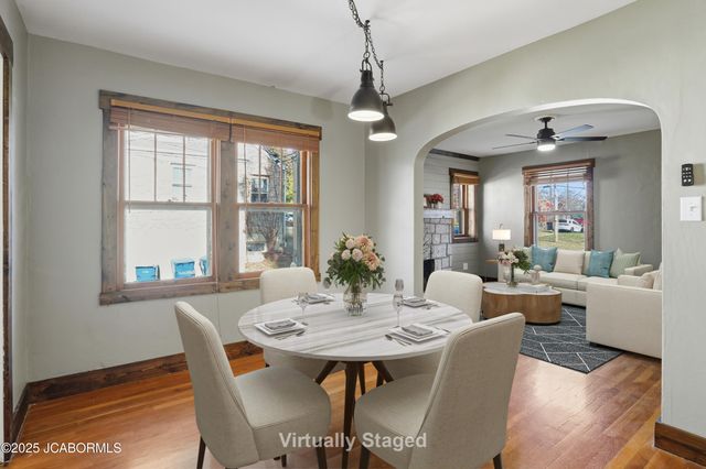 1820 GREEN BERRY ROAD, Jefferson City, MO 65101