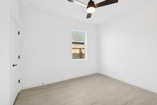 243 Ice Shore Trail, Dayton, TX 77535