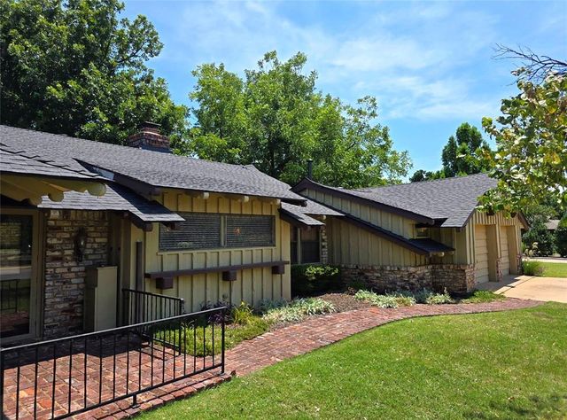 2017 NW 56th Terrace, Oklahoma City, OK 73118