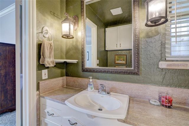 2017 NW 56th Terrace, Oklahoma City, OK 73118