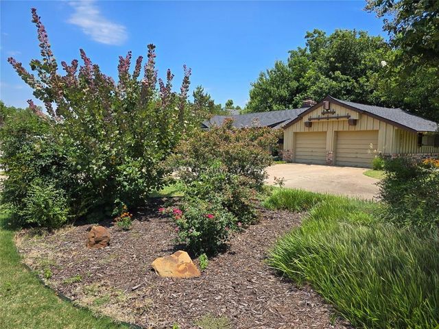 2017 NW 56th Terrace, Oklahoma City, OK 73118