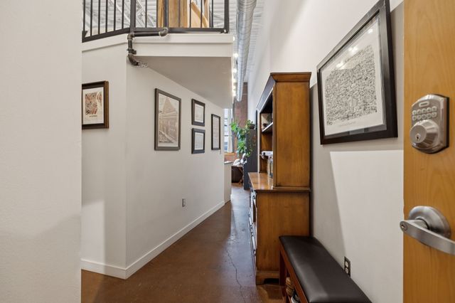 1400 Rosa L Parks Blvd Apt 223, Nashville, TN 37208