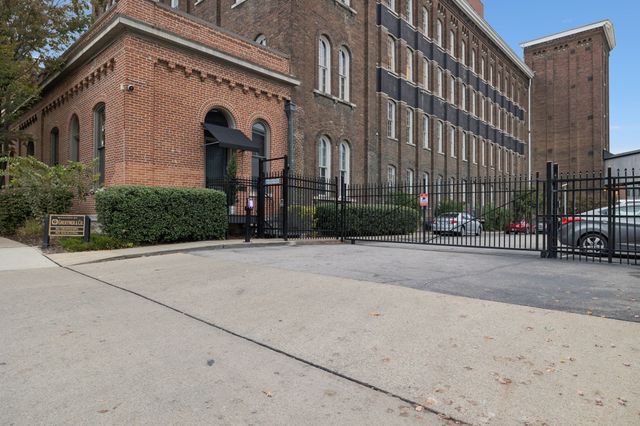 1400 Rosa L Parks Blvd Apt 223, Nashville, TN 37208