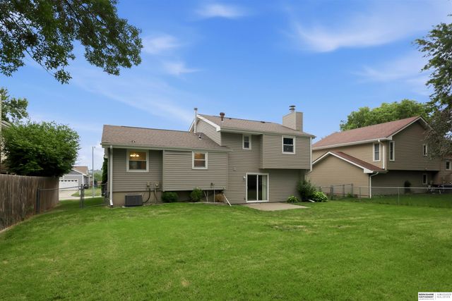 2918 S 157 Circle, Omaha, NE 68130