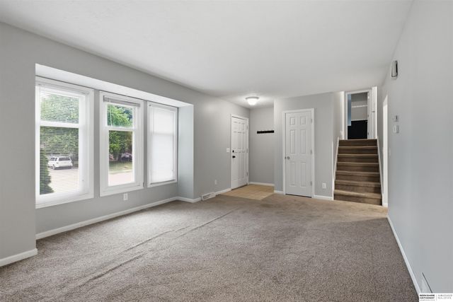 2918 S 157 Circle, Omaha, NE 68130