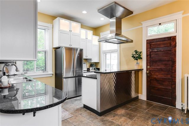 3109 W Franklin St, Richmond, VA 23221