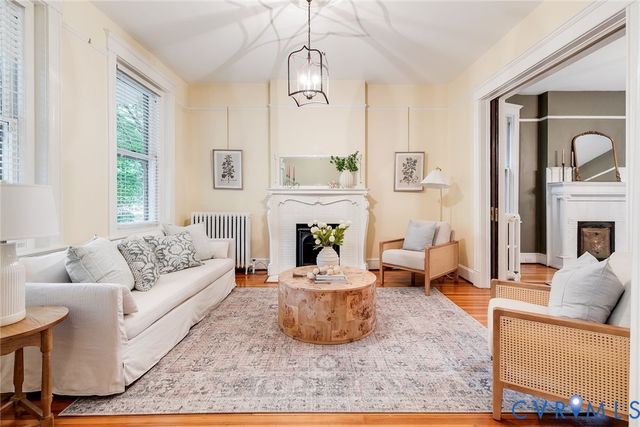 3109 W Franklin St, Richmond, VA 23221