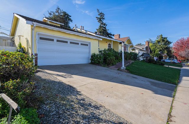 217 Iris Drive, Salinas, CA 93906
