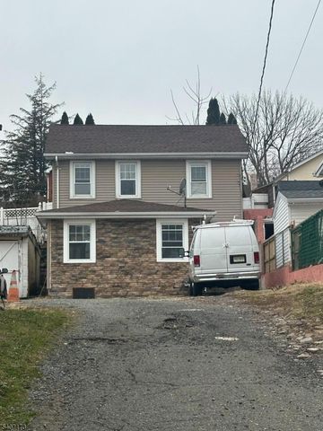 25 New St, Belleville Twp., NJ 07109