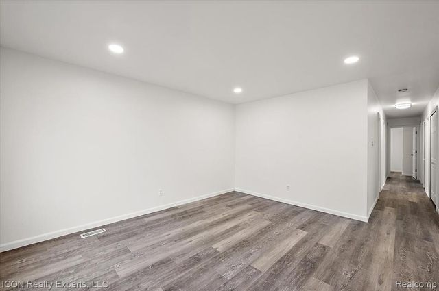 8104 Cloverdale Avenue, Ferndale, MI 48220