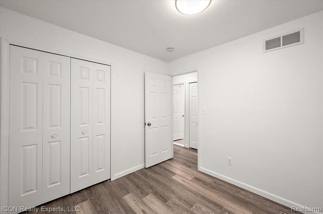 8104 Cloverdale Avenue, Ferndale, MI 48220