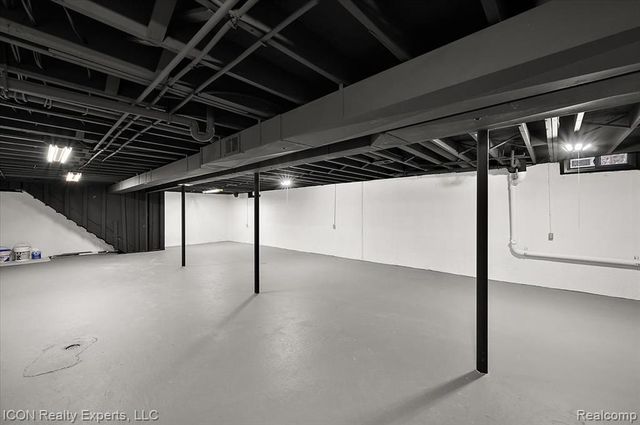 8104 Cloverdale Avenue, Ferndale, MI 48220