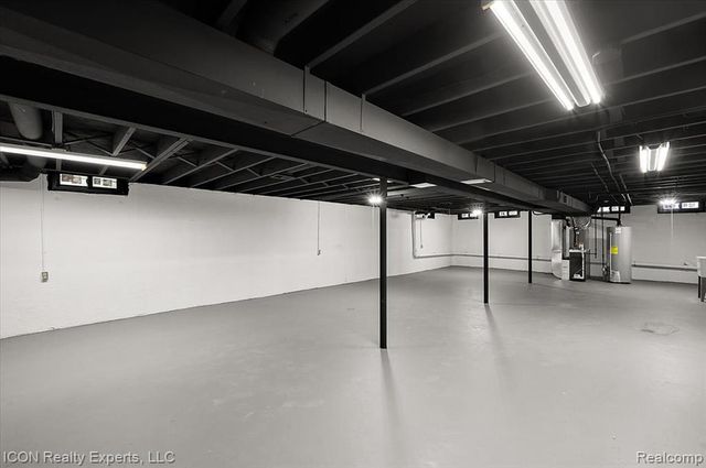 8104 Cloverdale Avenue, Ferndale, MI 48220