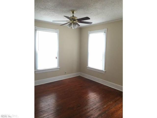 207 Poplar AVE, Norfolk, VA 23523