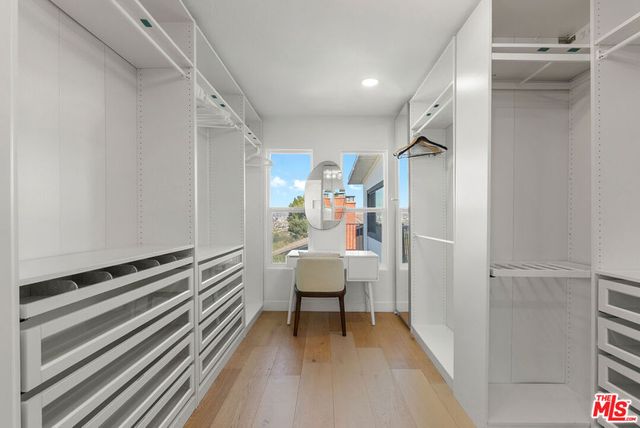 4243 Don Carlos Drive, Los Angeles, CA 90008