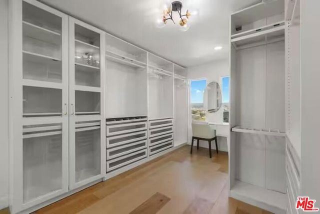 4243 Don Carlos Drive, Los Angeles, CA 90008