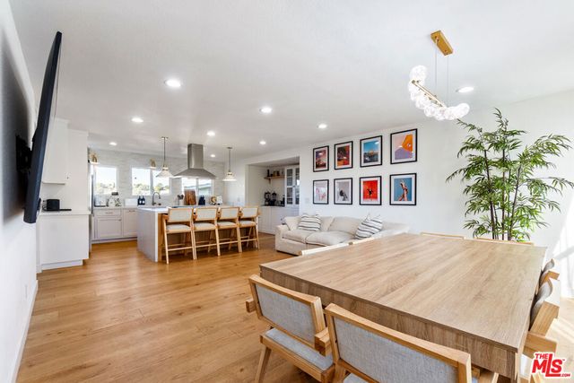 4243 Don Carlos Drive, Los Angeles, CA 90008