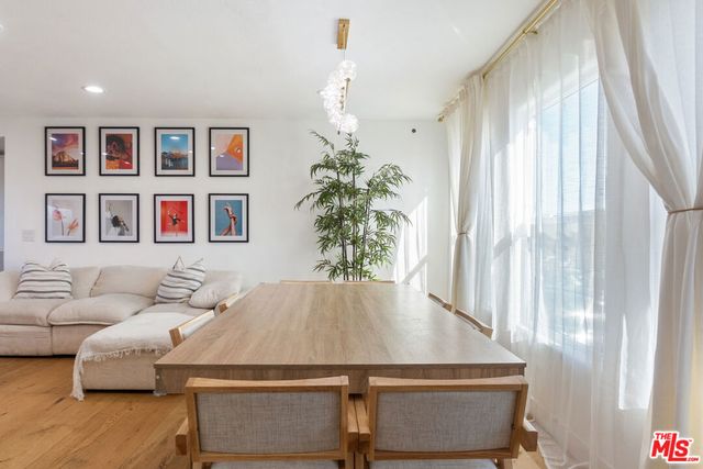 4243 Don Carlos Drive, Los Angeles, CA 90008