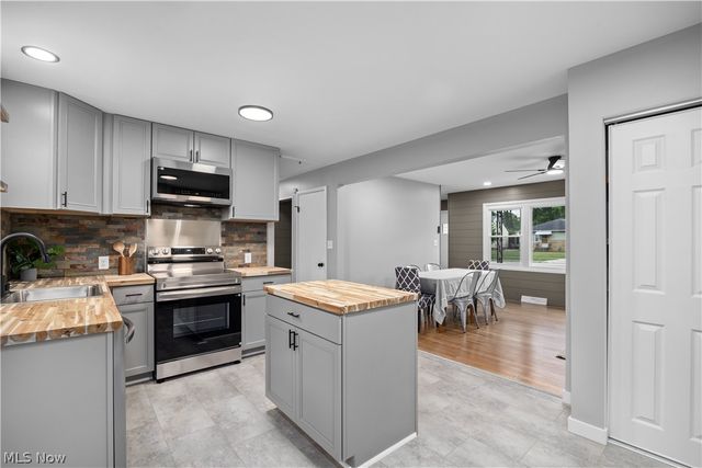 216 Kraft Street, Berea, OH 44017