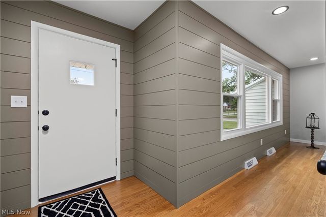 216 Kraft Street, Berea, OH 44017