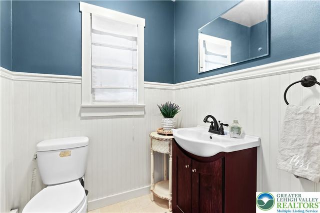 1218 Howertown Road, North Catasauqua Bor, PA 18032