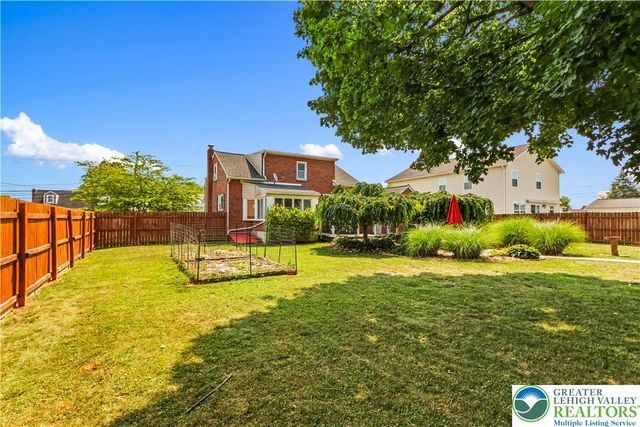 1218 Howertown Road, North Catasauqua Bor, PA 18032