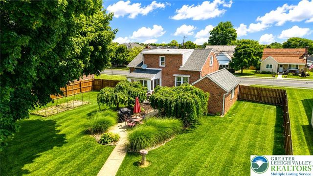 1218 Howertown Road, North Catasauqua Bor, PA 18032