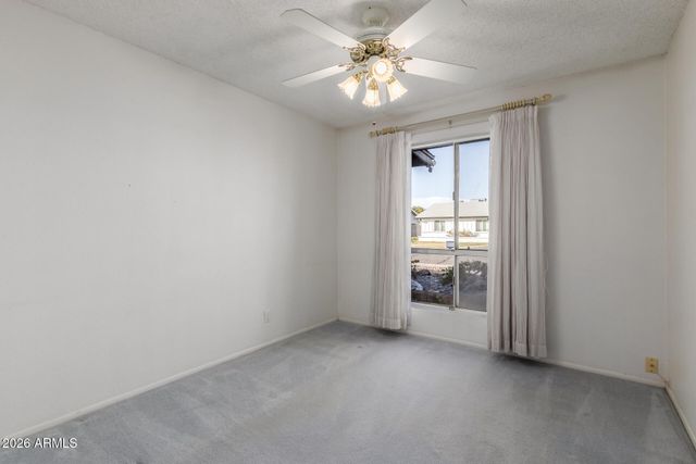 1051 E GLADE Avenue, Mesa, AZ 85204