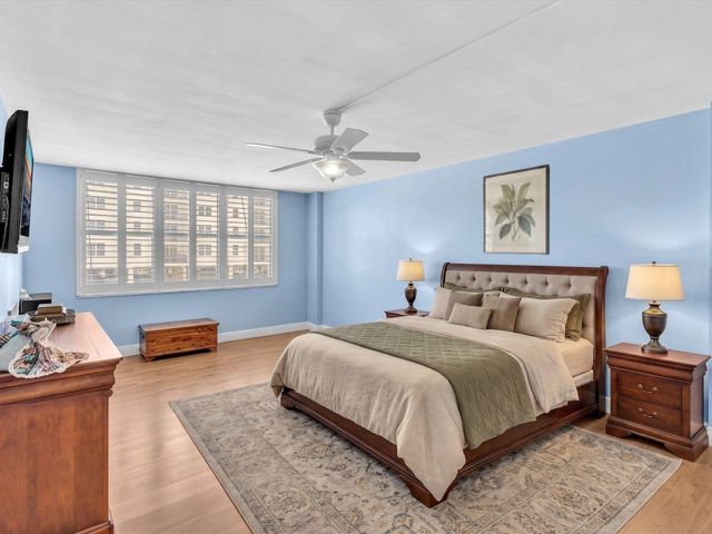 1147 Hillsboro Mile 201, Hillsboro Beach, FL 33062