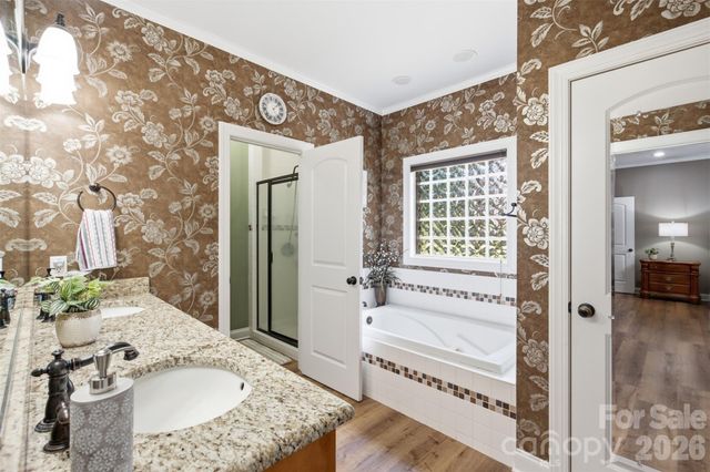 150 Saddlewood Lane, Statesville, NC 28625