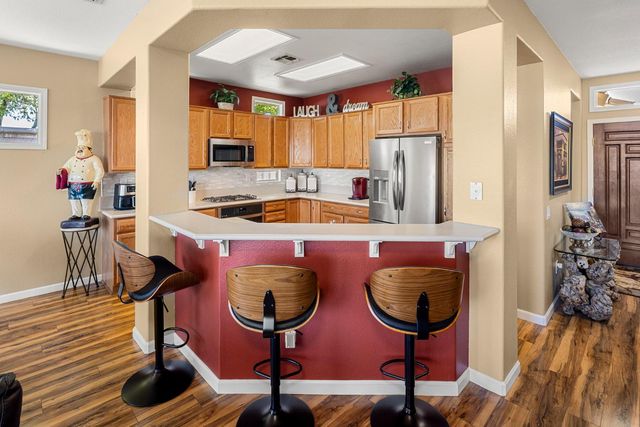 380 Lilypond Ln, Lincoln, CA 95648