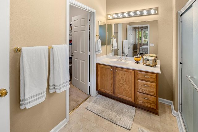 380 Lilypond Ln, Lincoln, CA 95648