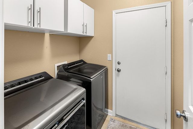 380 Lilypond Ln, Lincoln, CA 95648