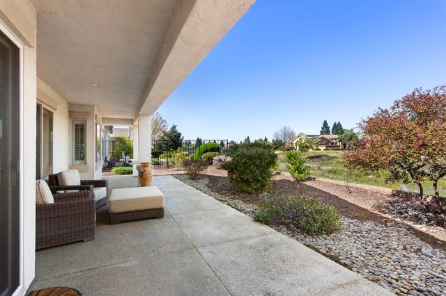 380 Lilypond Ln, Lincoln, CA 95648