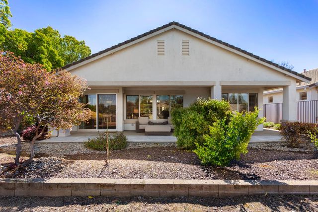 380 Lilypond Ln, Lincoln, CA 95648