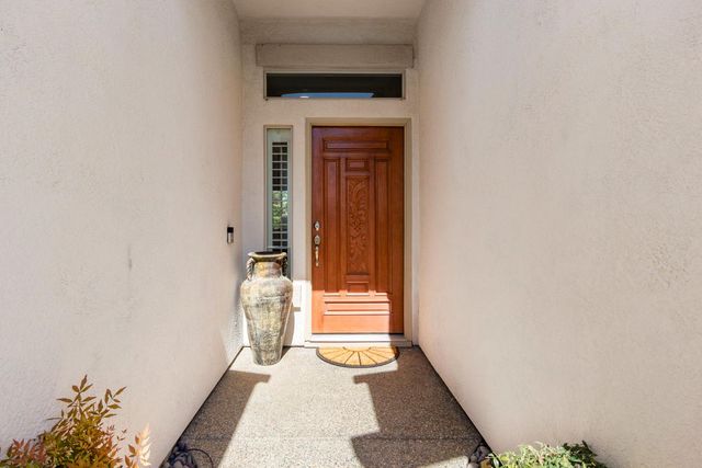 380 Lilypond Ln, Lincoln, CA 95648