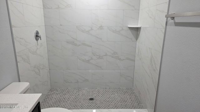 7622 HULL Street, Jacksonville, FL 32219