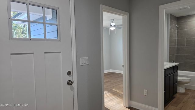 7622 HULL Street, Jacksonville, FL 32219