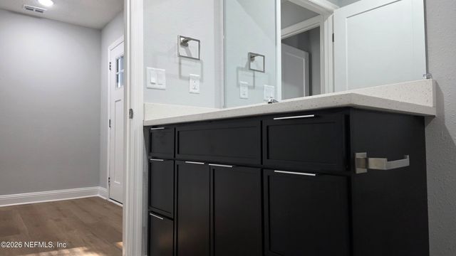 7622 HULL Street, Jacksonville, FL 32219