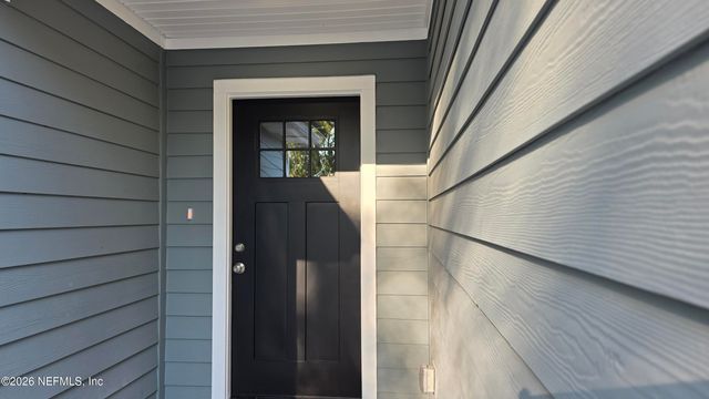 7622 HULL Street, Jacksonville, FL 32219