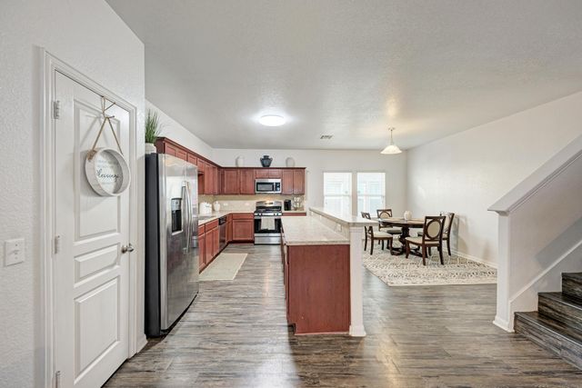 5040 Irvine LN, Del Valle, TX 78617